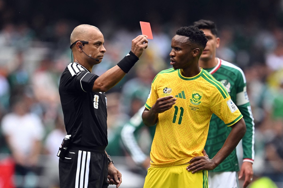 ‘pagodao-do-‘after-review”:-remix-baiano-da-fala-em-ingles-do-arbitro-wilton-pereira-viraliza-e-diverte-brasileiros