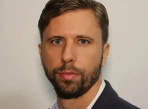 os-golpes-da-‘machosfera’-para-fazer-garotos-e-homens-odiarem-as-mulheres