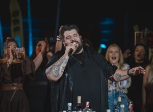 comparacoes-com-bruno-e-marrone,-e-mais-de-65-milhoes-de-streams:-quem-e-o-sertanejo-panda