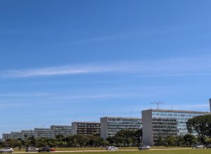 governo-reduz-para-r$-7,7-bi-congelamento-de-despesas-no-orcamento