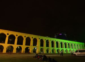rj:-auto-da-paixao-de-cristo-acontece-hoje-nos-arcos-da-lapa