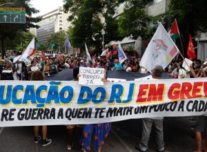 professores-estaduais-e-municipais-do-rio-fazem-paralisacao-de-24h