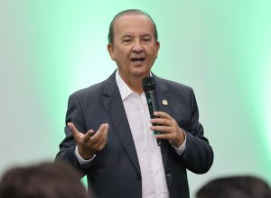 jorginho-mello-critica-derrubada-pelo-stf-de-lei-que-proibia-cotas-raciais-em-universidades-de-sc