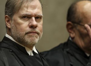 toffoli-toma-posse-no-tse-e-diz-que-justica-nao-decide-eleicao