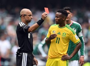 ‘pagodao-do-‘after-review”:-remix-baiano-da-fala-em-ingles-do-arbitro-wilton-pereira-viraliza-e-diverte-brasileiros