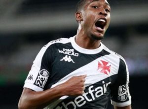 vasco-anuncia-renovacao-do-atacante-rayan-ate-2026